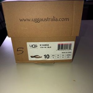UGG Flip Flops BRAND NEW IN BOX NEVER WORN